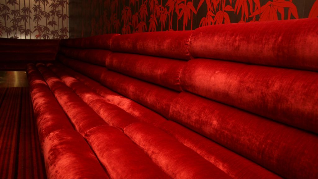 Interior of a modern New York cannabis lounge designed with help from a New York cannabis consultant