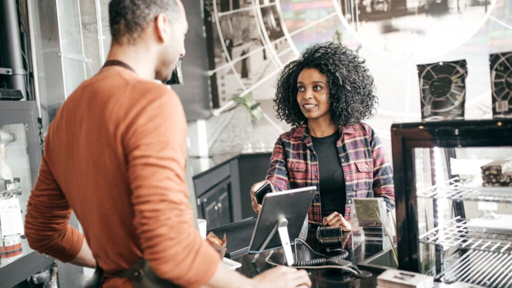 cannabis retail staff training, marijuana dispensary employee training, dispensary compliance training, cannabis workforce training, budtender training programs, dispensary staff education